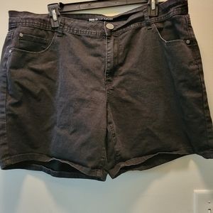 Black denim shorts size 16